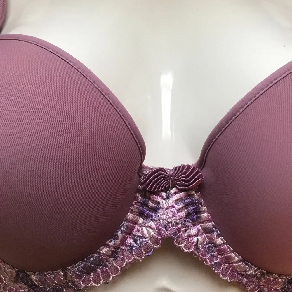 WACOAL LA FEME underwire T-shirt bra - Picture 6 of 13